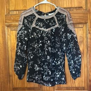 Pale Sky Embroidered Floral Blouse